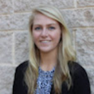 Meet your Posher, Alyson